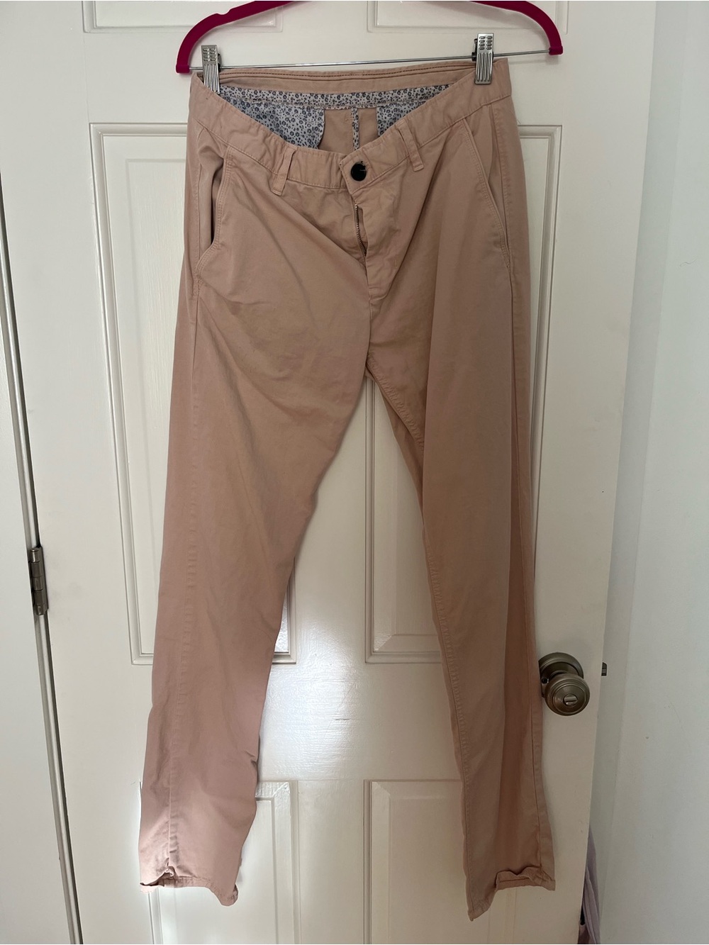 Zara Man Chino Pants in blush pink